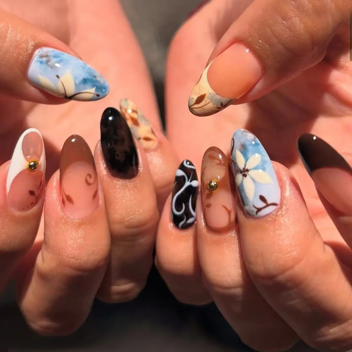 YADORNOS Vintage Little Lamb Rabbit Rose Printed Press On Nails