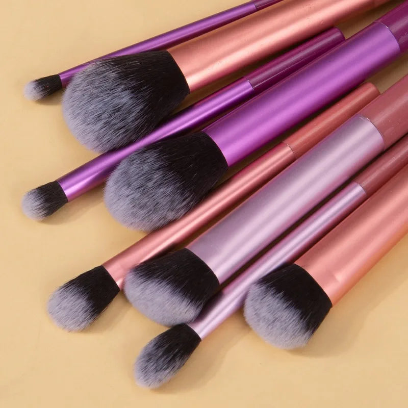 8 Piece Synthetic Makeup Brush Kit For Face And Eyes