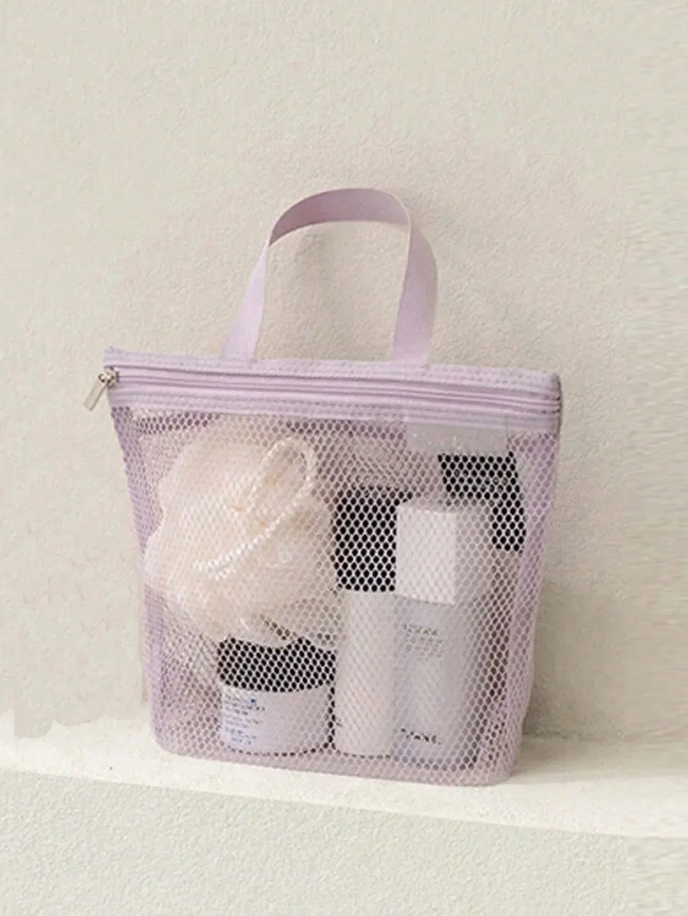 Lightweight Mesh Shower Bag Large Capacity Travel Toiletry Organizer With Zipper