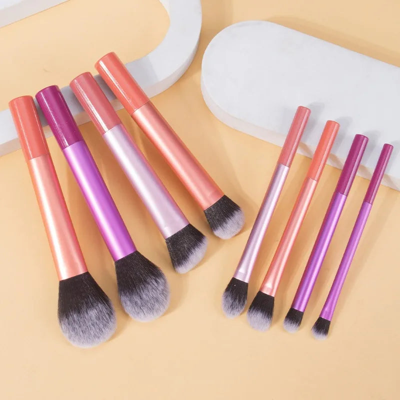 8 Piece Synthetic Makeup Brush Kit For Face And Eyes