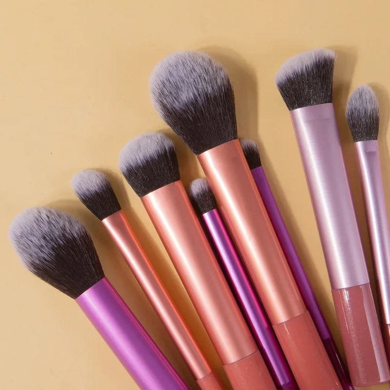 8 Piece Synthetic Makeup Brush Kit For Face And Eyes
