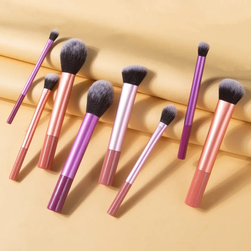8 Piece Synthetic Makeup Brush Kit For Face And Eyes