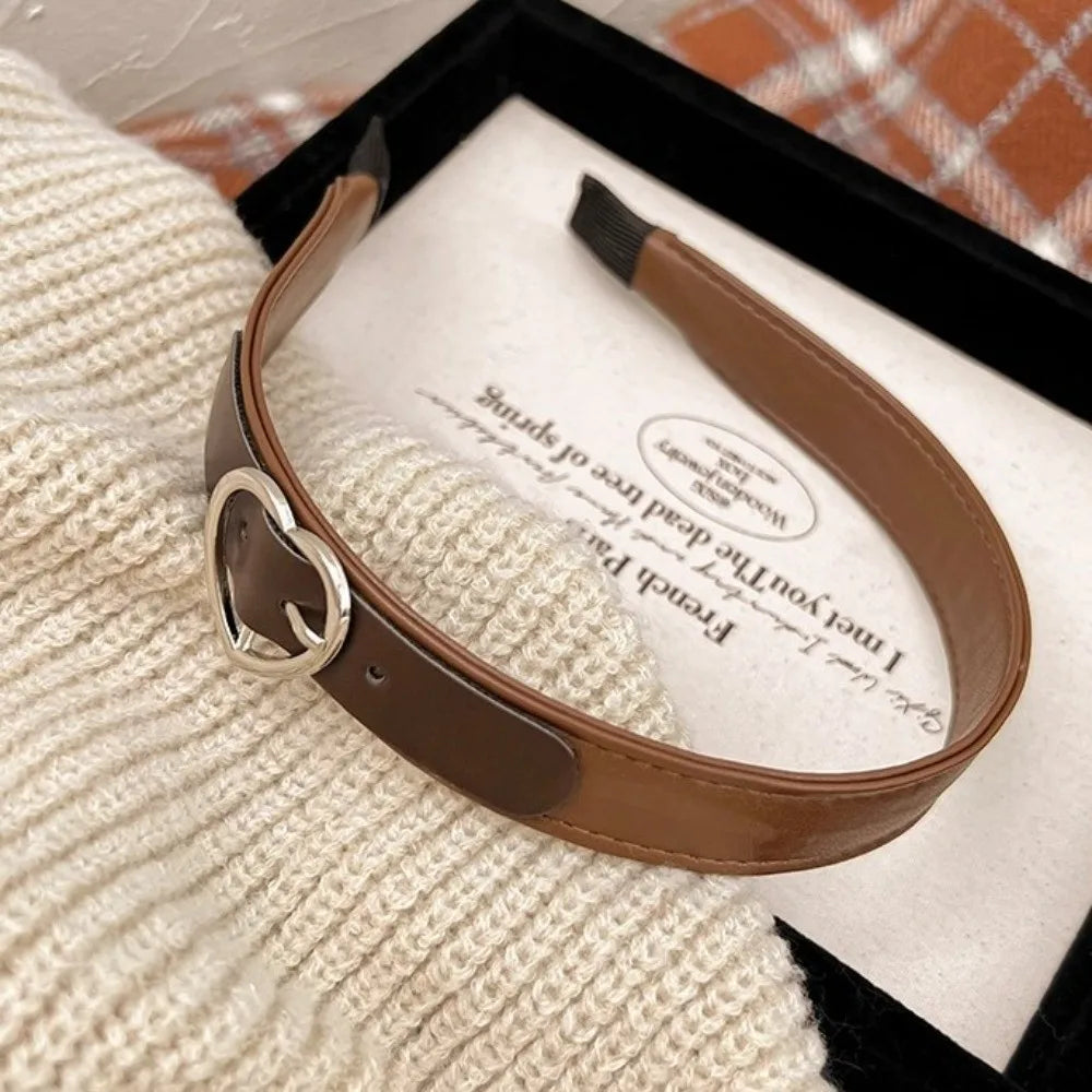 Fashion Leather Headband With Heart Buckle Hair Accessory