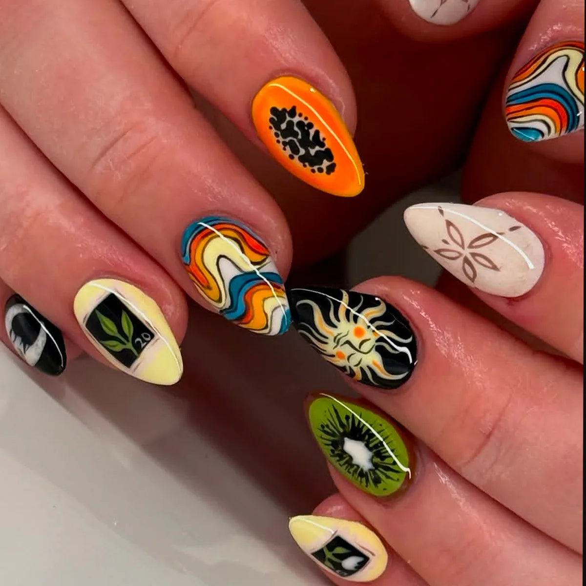 YADORNOS Vintage Little Lamb Rabbit Rose Printed Press On Nails